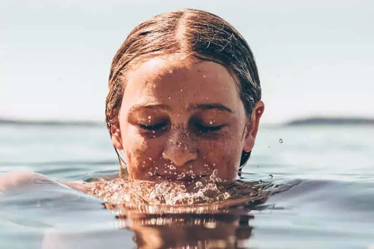 debt woman in water