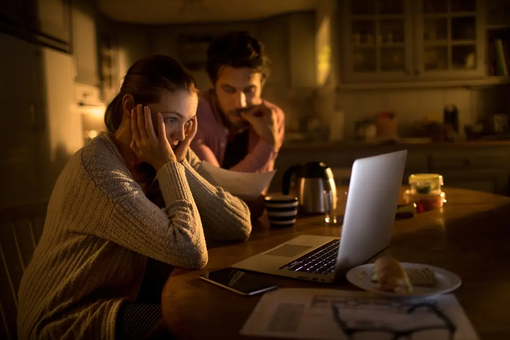 Young,Stressed,Couple,Facing,Financials,Troubles,Doing,Online,Banking,With